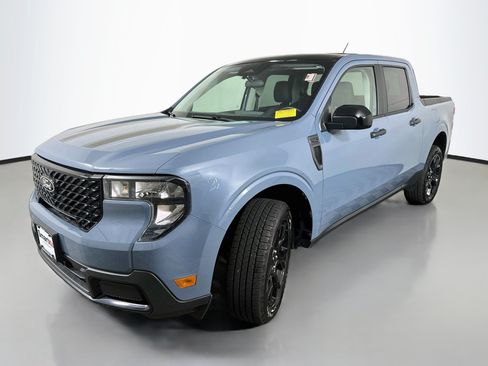 Used 2025 Ford Maverick XLT w/ XLT Luxury Package AWD/4WD image 3
