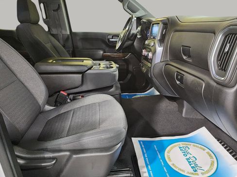 Used 2019 GMC Sierra 1500 SLE w/ SLE Value Package image 22