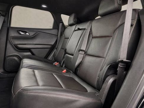 Used 2021 Chevrolet Blazer RS w/ Enhanced Convenience Package FWD image 12
