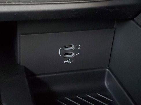 New 2026 Chrysler Pacifica Limited w/ S Appearance Package image 34