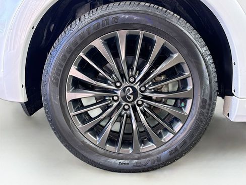 Used 2024 INFINITI QX80 Premium Select w/ Cargo Package image 44