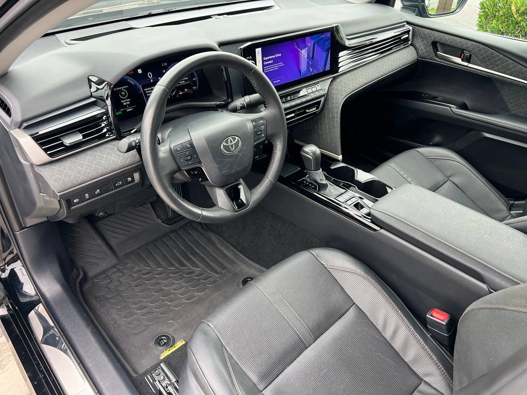 Used 2025 Toyota Camry XLE w/ Premium Package AWD/4WD image 17