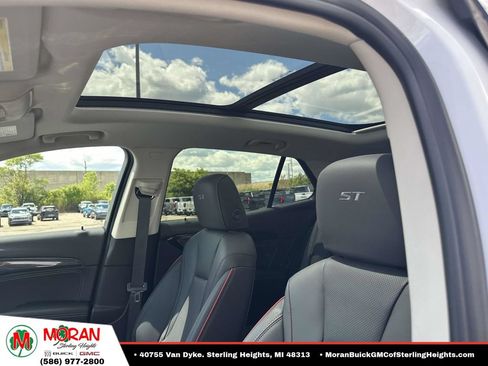 Certified 2023 Buick Envision Essence w/ Sport Touring Package FWD image 21