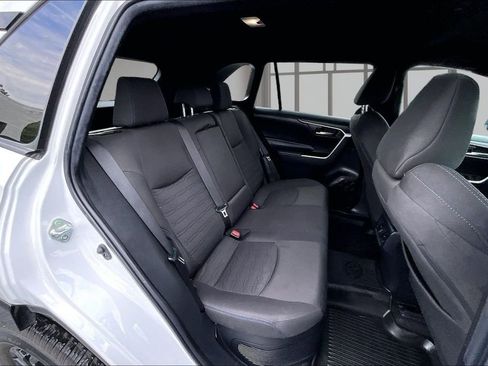 Used 2023 Toyota RAV4 SE w/ SE Grade Weather Package AWD/4WD image 28