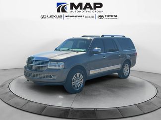 Used 2012 Lincoln Navigator L 4WD video 1