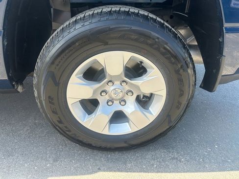 Used 2024 RAM 1500 Big Horn w/ Trailer Tow Group image 10