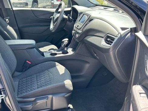 Used 2024 Chevrolet Equinox LT FWD image 13