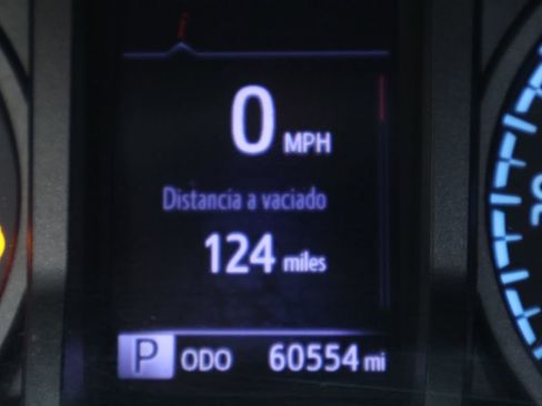 Used 2019 Toyota Tacoma TRD Sport AWD/4WD image 19