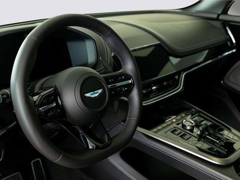 New 2026 Aston Martin DBX 707 image 25