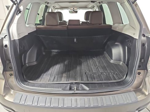 Used 2017 Subaru Forester 2.5i Touring w/ Popular Package #2 image 23