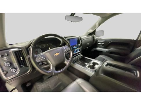 Used 2015 Chevrolet Silverado 1500 LTZ Z71 w/ LTZ Plus Package AWD/4WD image 11