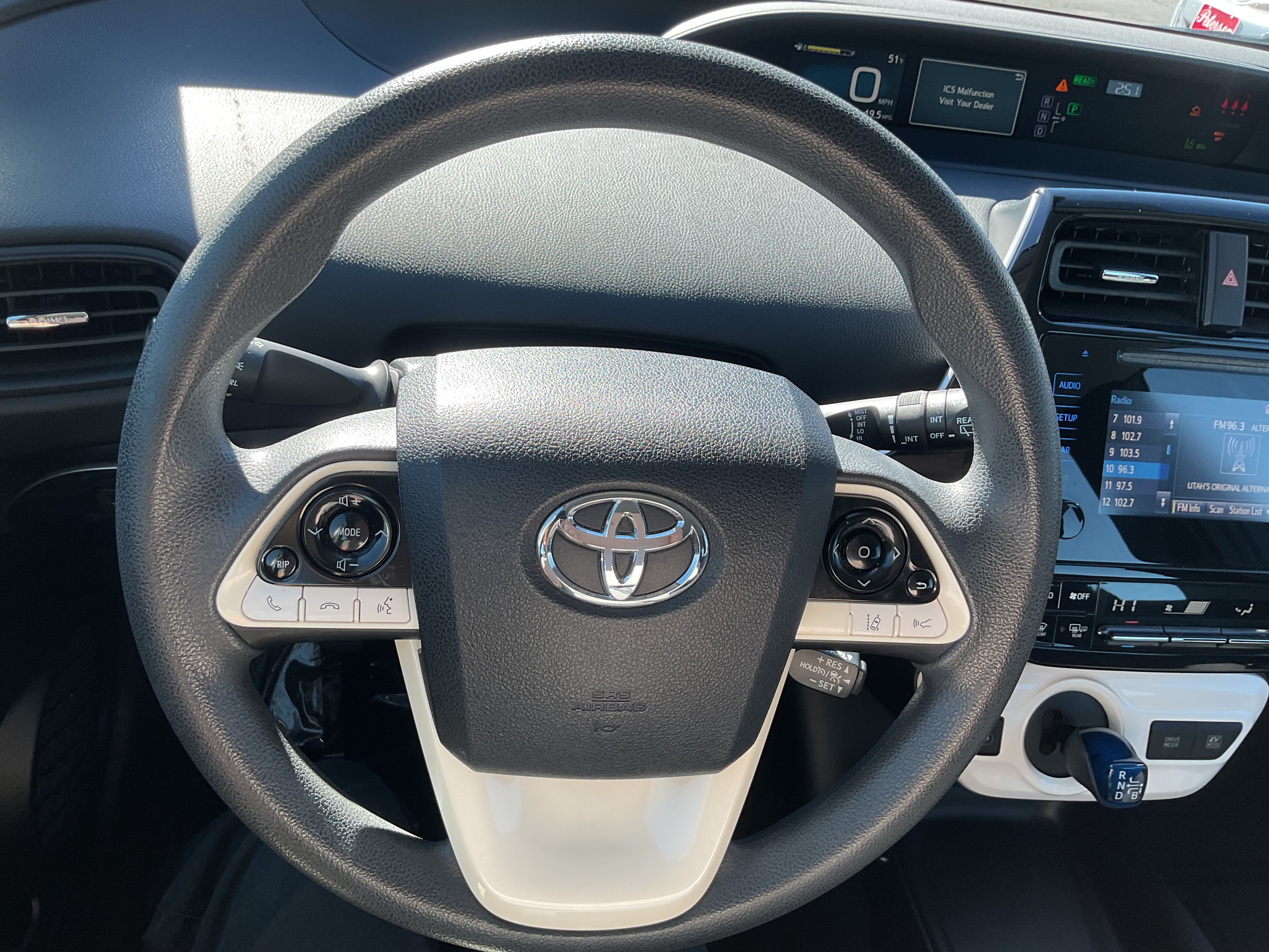 Used 2018 Toyota Prius Two w/ Prius Two Safety Plus Package FWD image 13