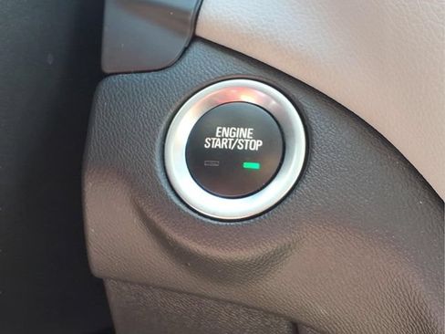 Used 2024 Chevrolet Equinox LS w/ LS Convenience Package FWD image 10