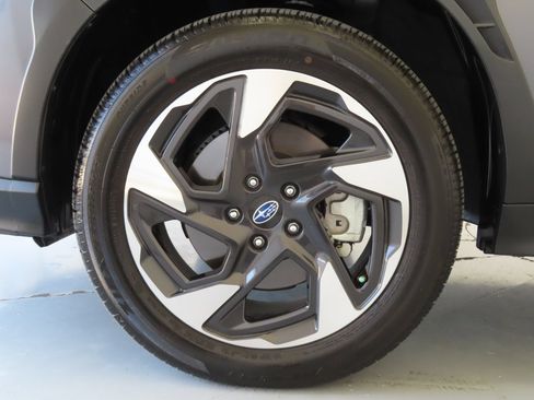 Used 2026 Subaru Crosstrek 2.5i Limited AWD/4WD image 26