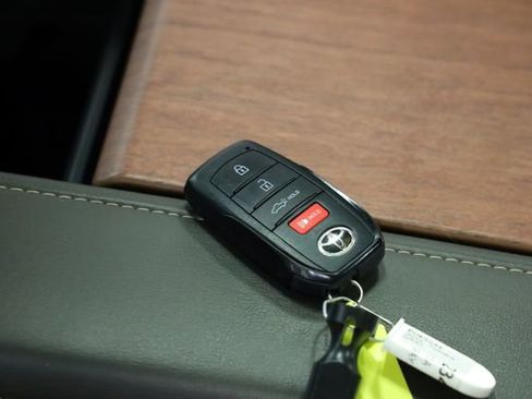 Used 2022 Toyota Tundra 1794 Edition image 39