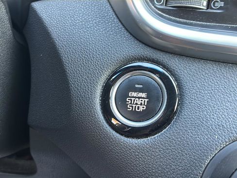 Used 2016 Kia Sorento SX image 9