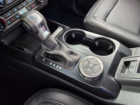 New 2026 Ford Bronco Outer Banks AWD/4WD image 25