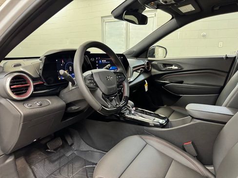 New 2026 Chevrolet Trax RS w/ Sunroof Package image 13