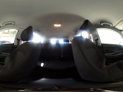 Used 2025 Hyundai Kona SEL image 43