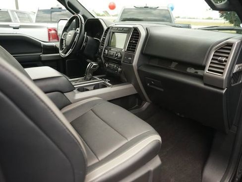 Used 2018 Ford F150 Raptor w/ Equipment Group 802A Luxury AWD/4WD image 18