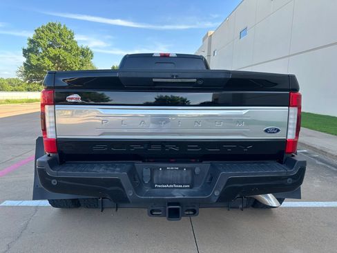 Used 2017 Ford F350 Platinum w/ Platinum Ultimate Package AWD/4WD image 11