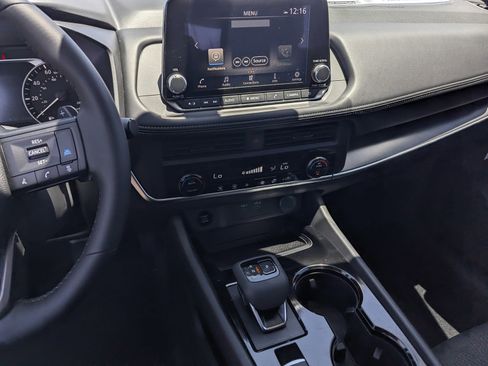 New 2026 Nissan Rogue SV FWD image 10