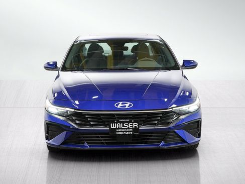 Used 2025 Hyundai Elantra SEL FWD image 8