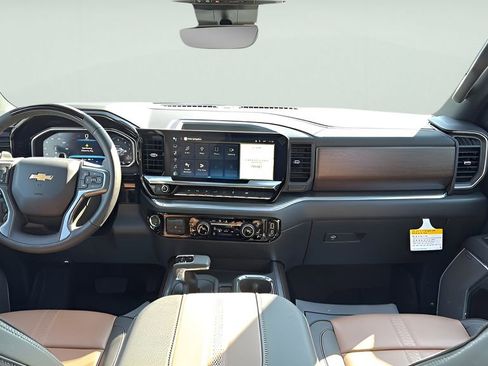 New 2026 Chevrolet Silverado 1500 High Country AWD/4WD image 38