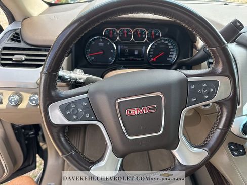 Used 2019 GMC Yukon XL SLT w/ Open Road Package image 12