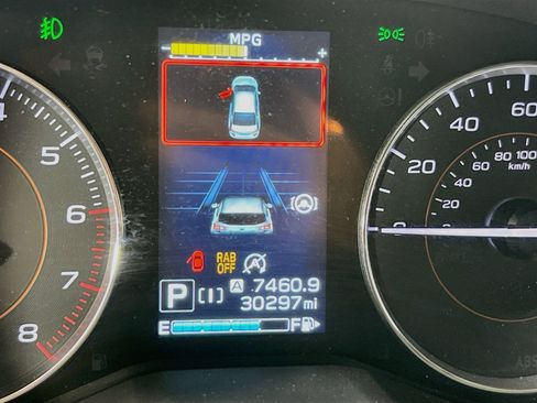 Used 2023 Subaru Crosstrek 2.5i Limited AWD/4WD image 12