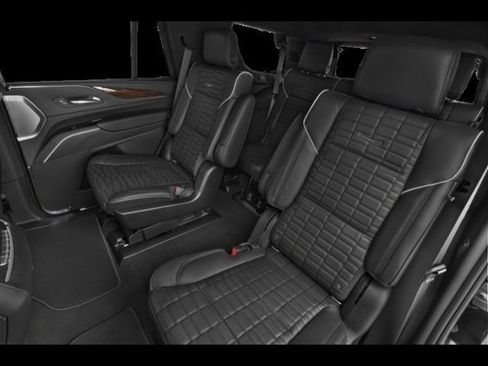 Used 2022 Cadillac Escalade Sport w/ LPO, ONYX Package image 10