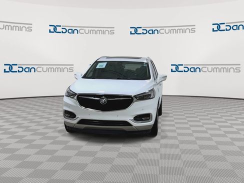 Used 2020 Buick Enclave Premium w/ Sun and Sites Package AWD/4WD image 3