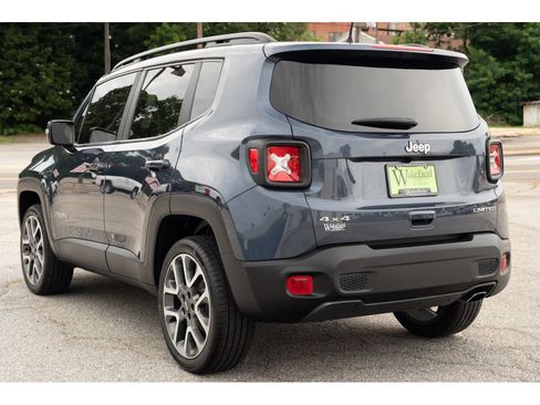 Used 2022 Jeep Renegade Limited w/ Sun, Sound & Wheels Group AWD/4WD image 6