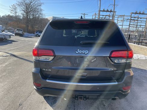 Used 2020 Jeep Grand Cherokee Limited image 4
