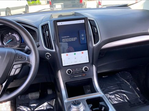 Used 2023 Ford Edge SEL AWD/4WD image 6
