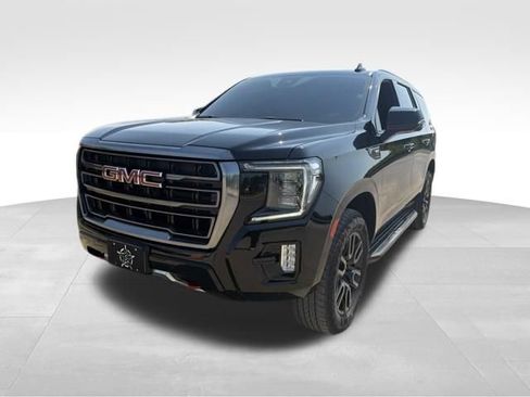 Used 2024 GMC Yukon AT4 w/ Technology Package AWD/4WD image 7