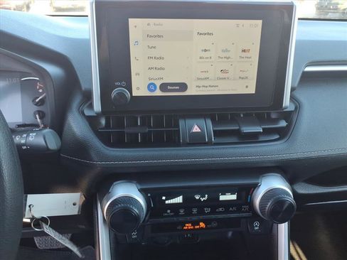 Used 2024 Toyota RAV4 LE image 18