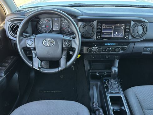 Used 2021 Toyota Tacoma SR image 3