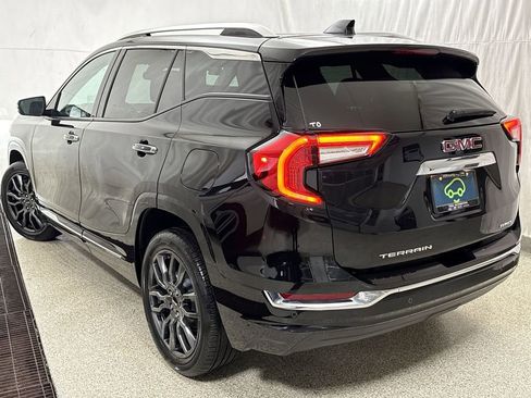 Certified 2023 GMC Terrain Denali w/ Black Diamond Edition image 7