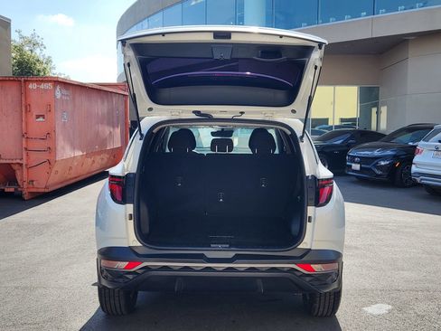 Certified 2022 Hyundai Tucson SE w/ Cargo Package AWD/4WD image 13
