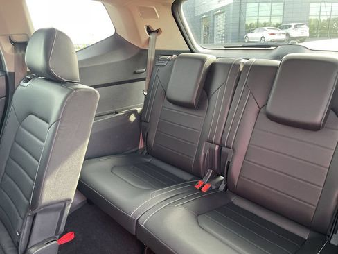 Used 2021 Volkswagen Atlas SEL Premium AWD/4WD image 28