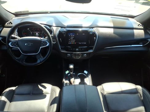 Used 2022 Chevrolet Traverse RS AWD/4WD image 18