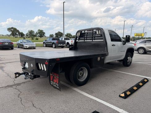 Used 2021 Chevrolet Silverado 3500 W/T w/ WT Fleet Convenience Package AWD/4WD image 2