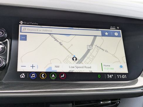 Used 2022 Buick Envision Essence w/ Technology Package I image 24