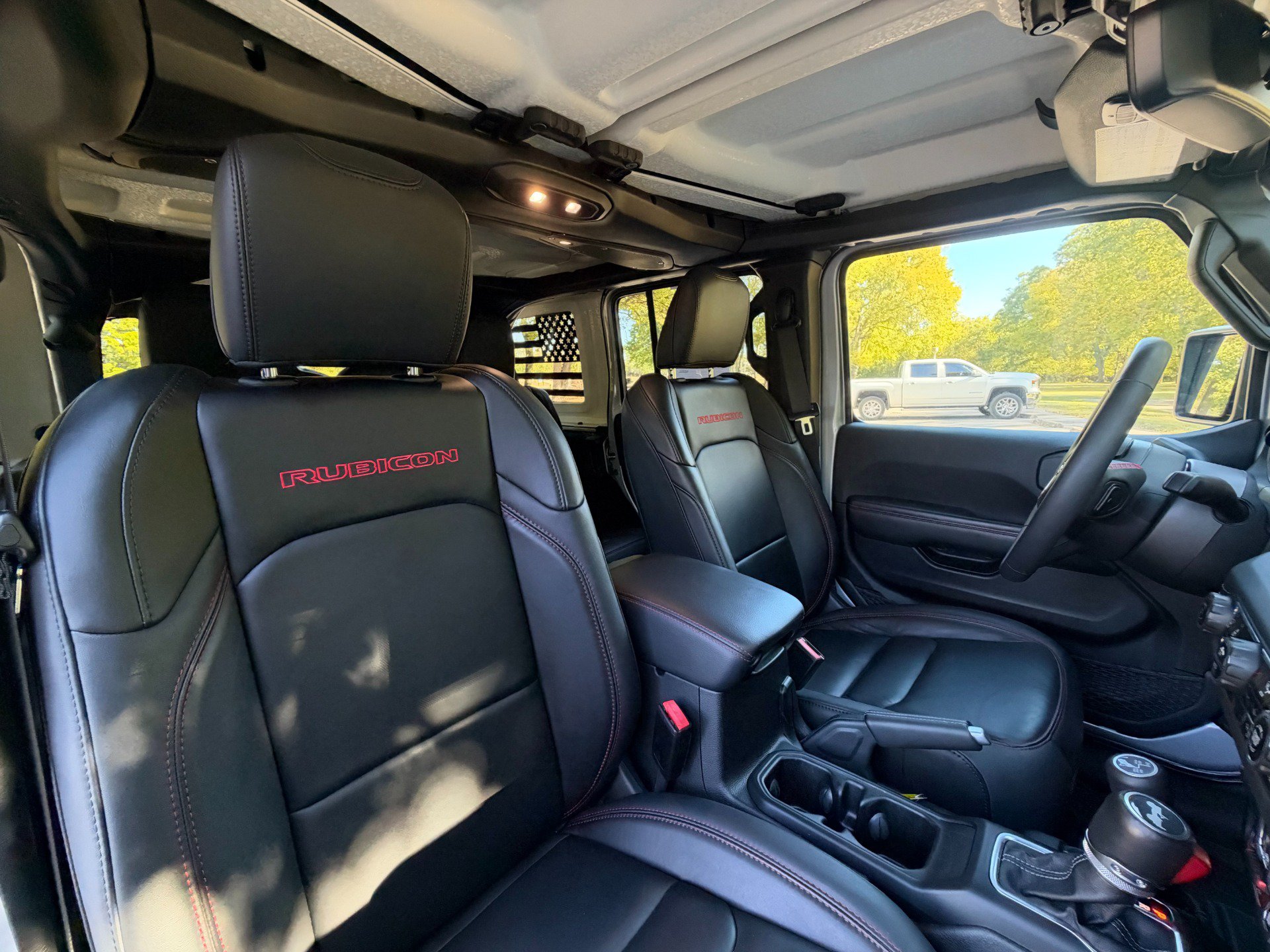 Used 2024 Jeep Wrangler Unlimited Rubicon AWD/4WD image 14
