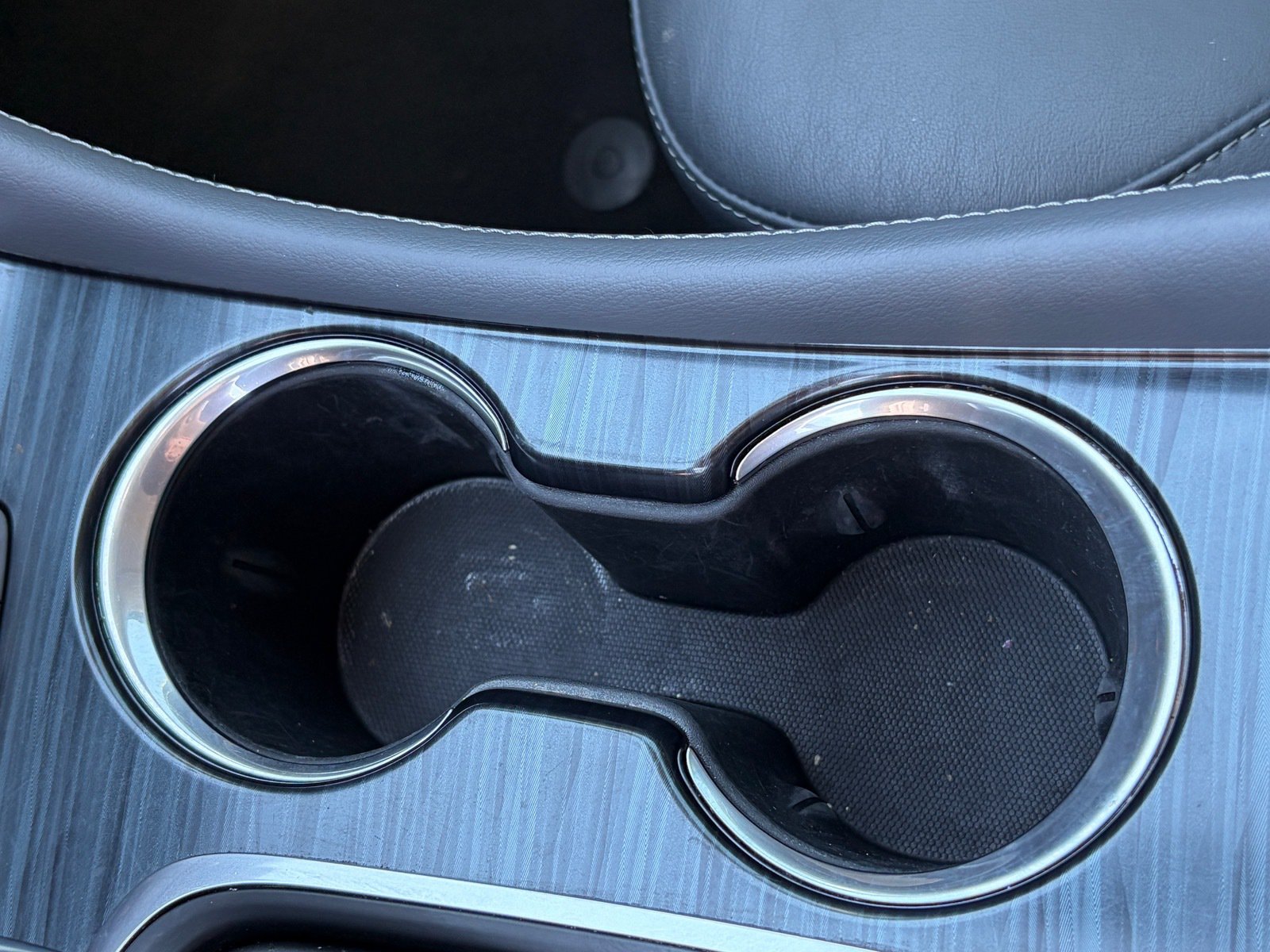 Used 2019 Buick Envision Essence w/ LPO, Active Package FWD image 28