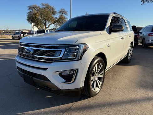 Used 2020 Ford Expedition King Ranch image 3