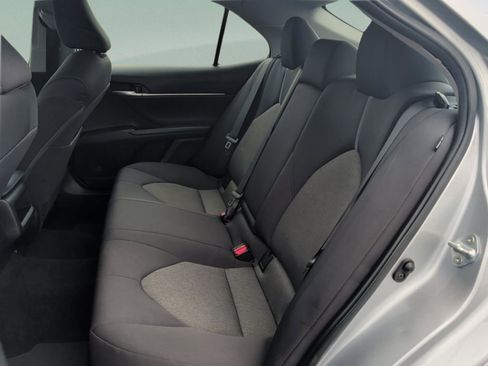 Used 2024 Toyota Camry LE image 37