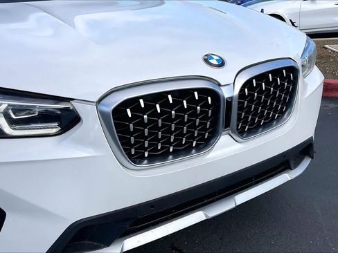Used 2024 BMW X4 xDrive30i w/ Premium Package image 33