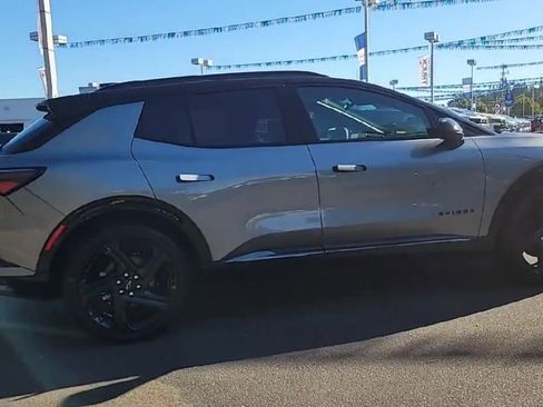 New 2026 Chevrolet Equinox EV RS image 9